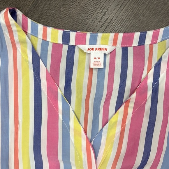 Relaxed fit tie front blouse - Picture 2 of 3